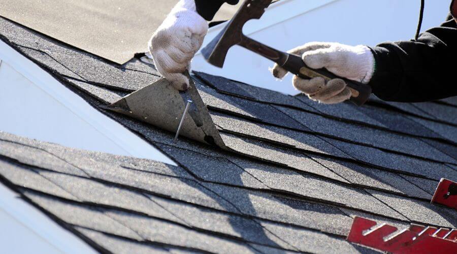 Professional residential roofers in Cullom, IL